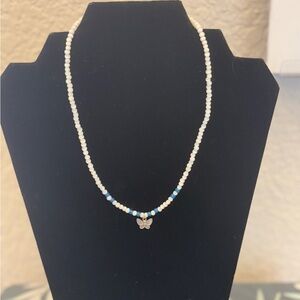 Boutique!🦋 White & Blue Beaded Necklace